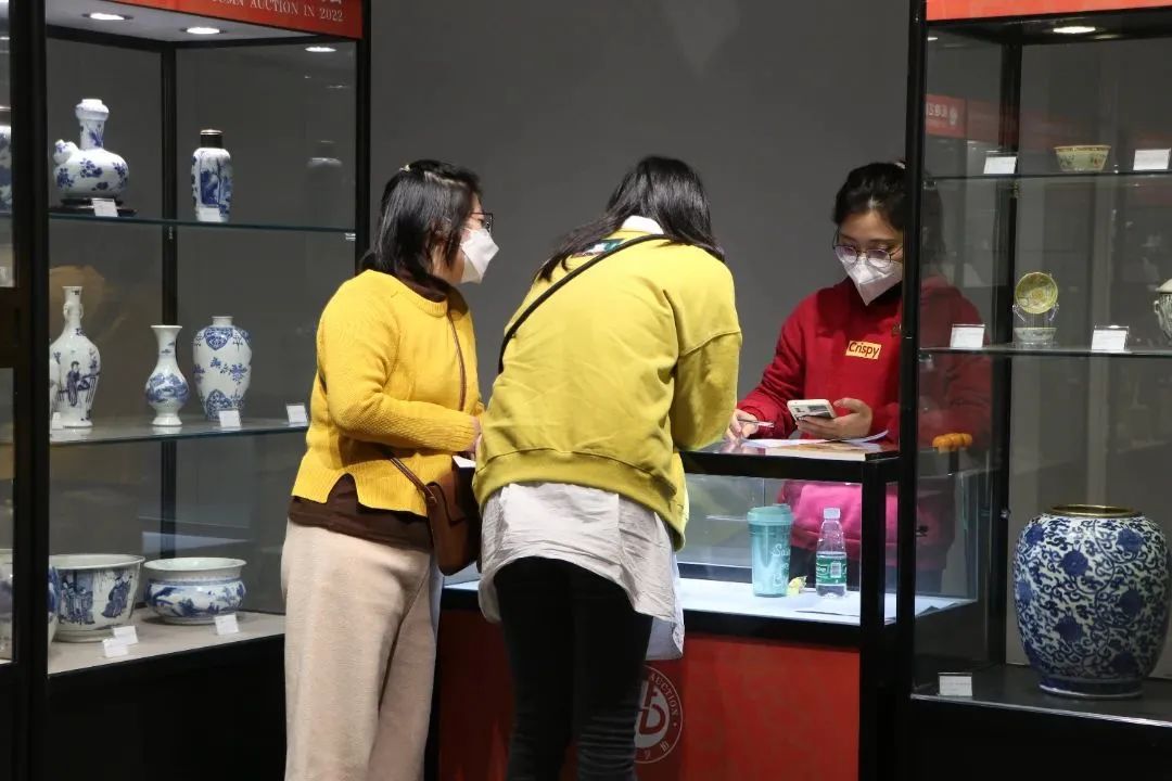 现场|花地艺拍2022秋拍预展现场盛况直击，明日中国书画专场开拍！