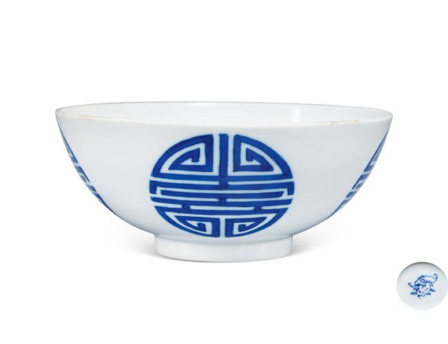 清道光  青花寿团纹碗