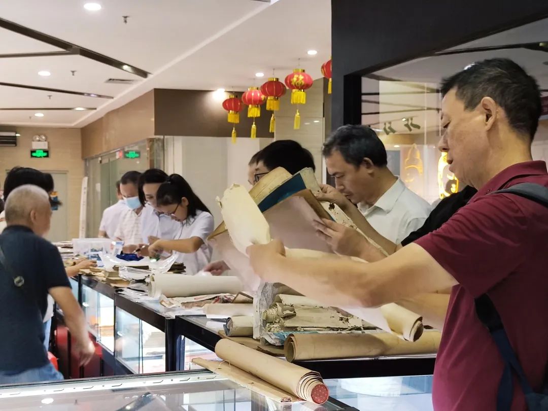 广州花地湾首届纸品收藏交流会圆满收官，共期再会花地湾古玩城！